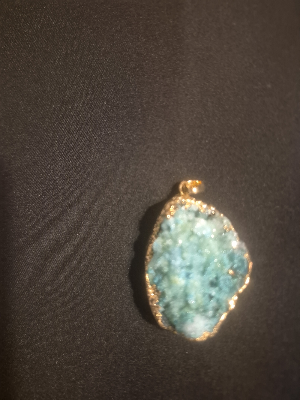 Gold-Tone Blue Druzy Pendant Necklace - Elegant Women's Jewelry